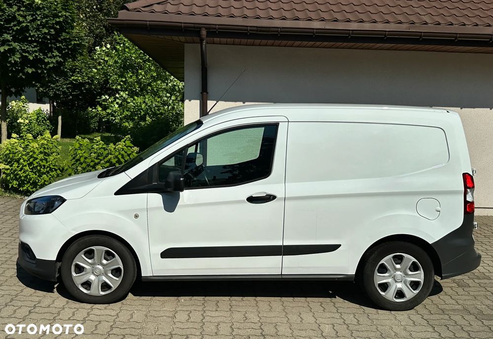 Ford Transit Courier - 7