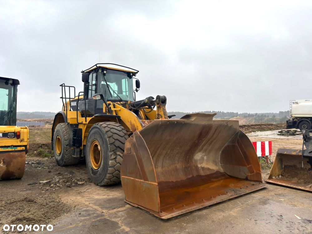 Caterpillar 966K - 1