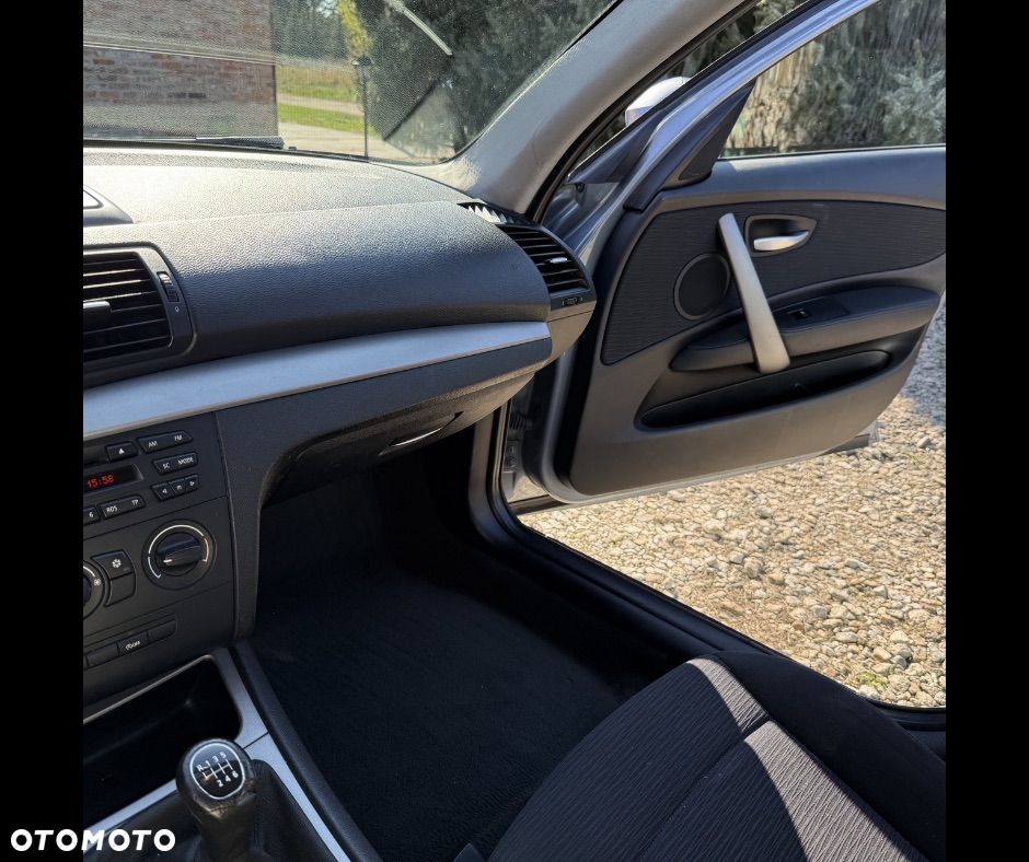 BMW Seria 1 - 13