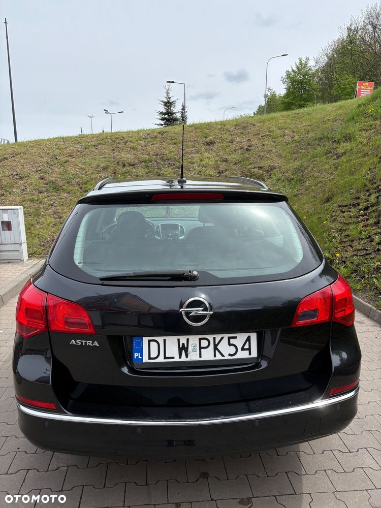 Opel Astra 1.6 Enjoy EU6 - 4