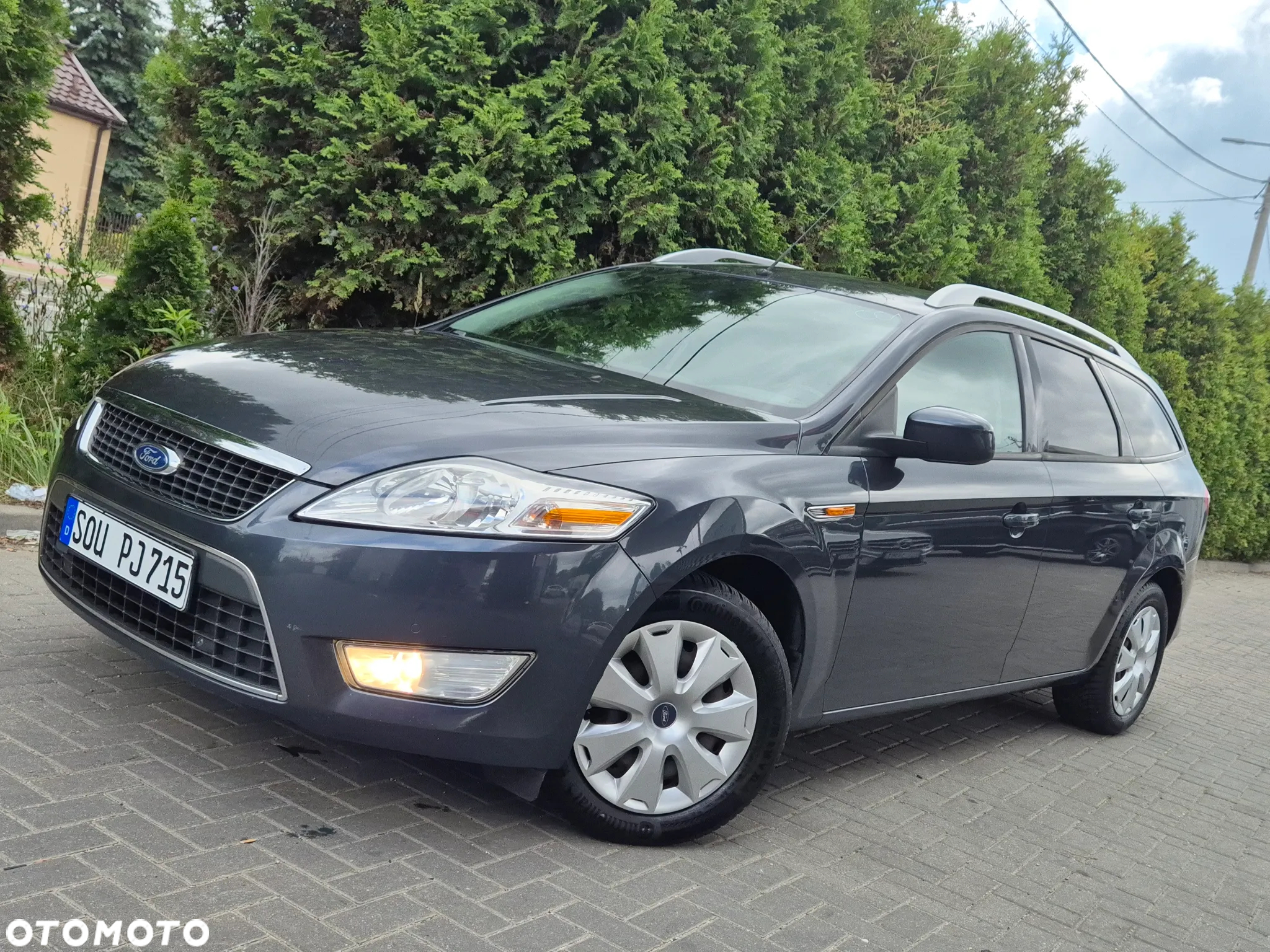 Ford Mondeo 2.0 TDCi Ambiente - 2