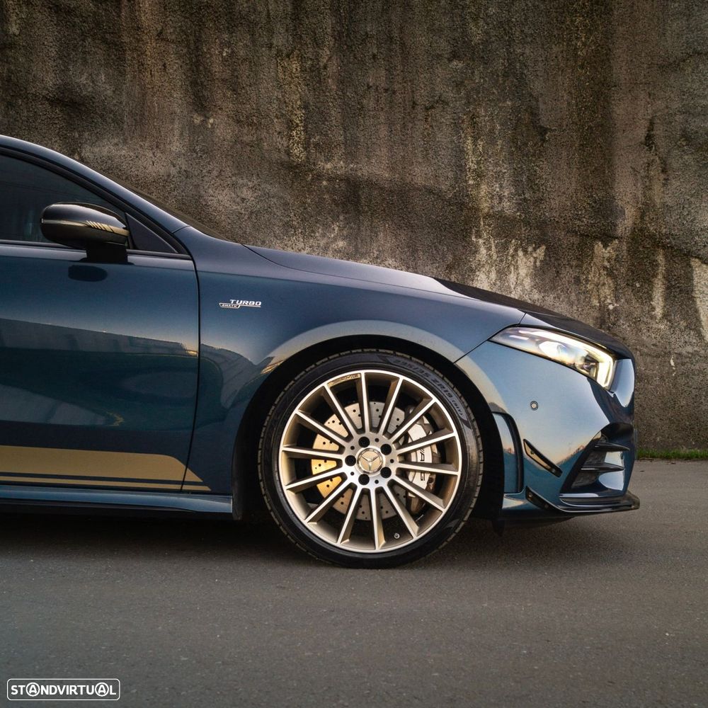 Mercedes-Benz A 35 AMG 4Matic Speedshift DCT 7G Edition 1 - 4