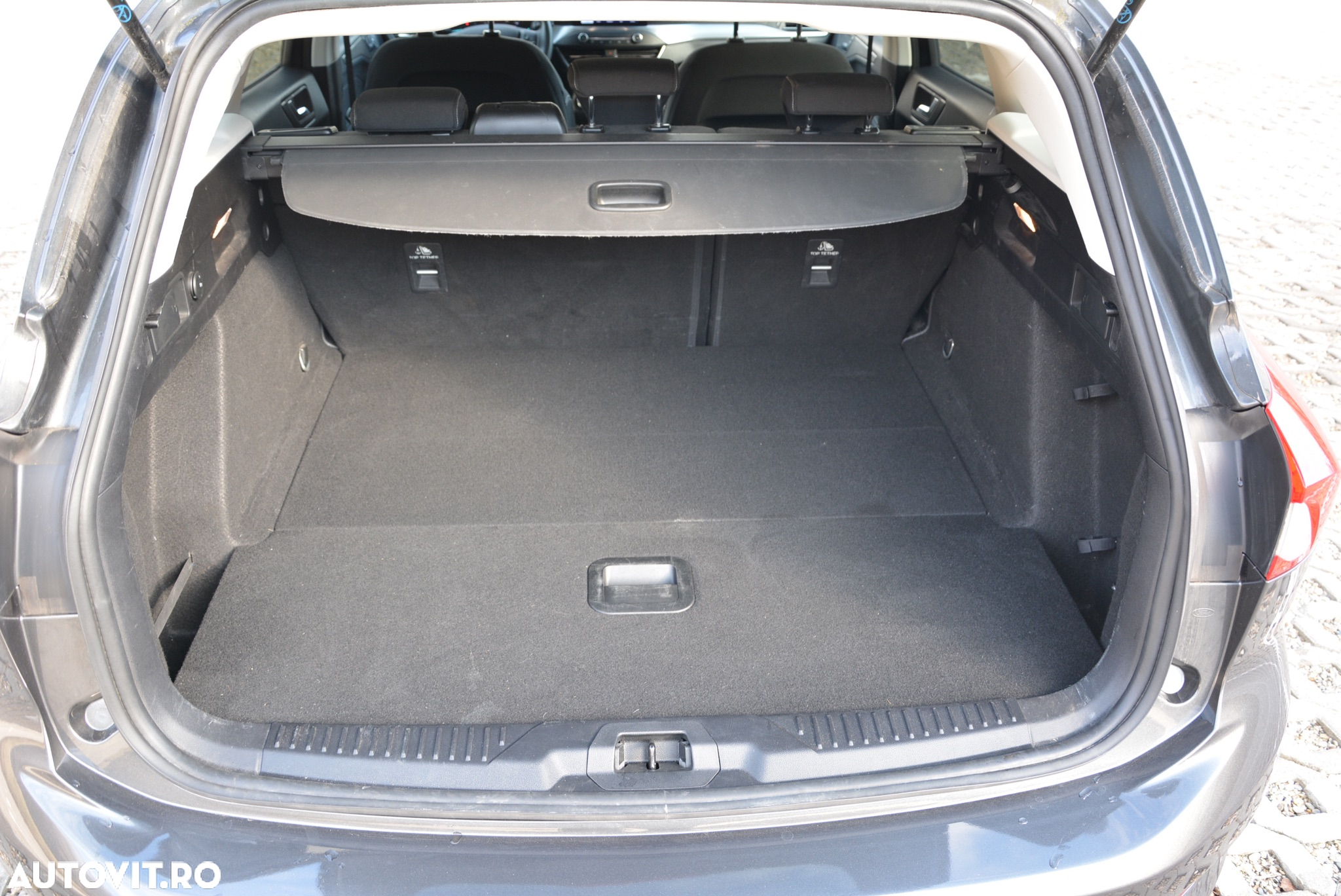 Ford Focus Turnier 1.5 EcoBlue Start-Stopp-System TITANIUM X - 16