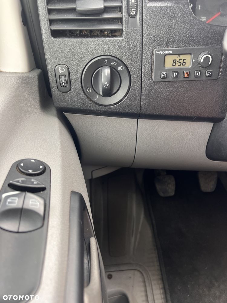 Volkswagen Crafter Doka Brygadówka 7 osób przebieg tylko 187tys. , 2.0 TDI 109km - 17
