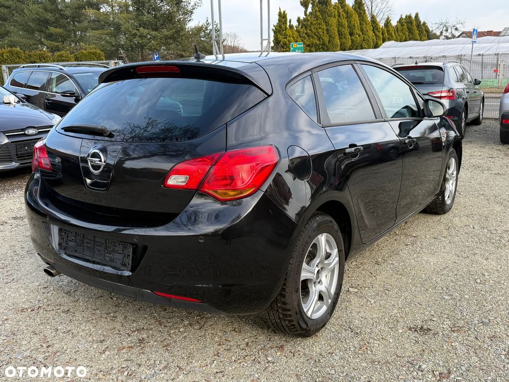 Opel Astra 1.4 T Cosmo - 3