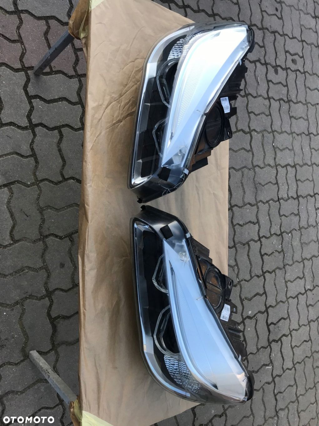 BMW 2 F45 F46 XENON LEWY PRAWY INNE - 1