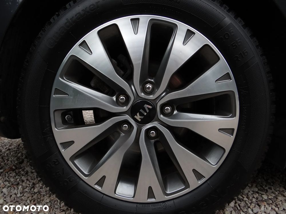 Kia Ceed 1.4 CVVT Dream-Team Edition - 16