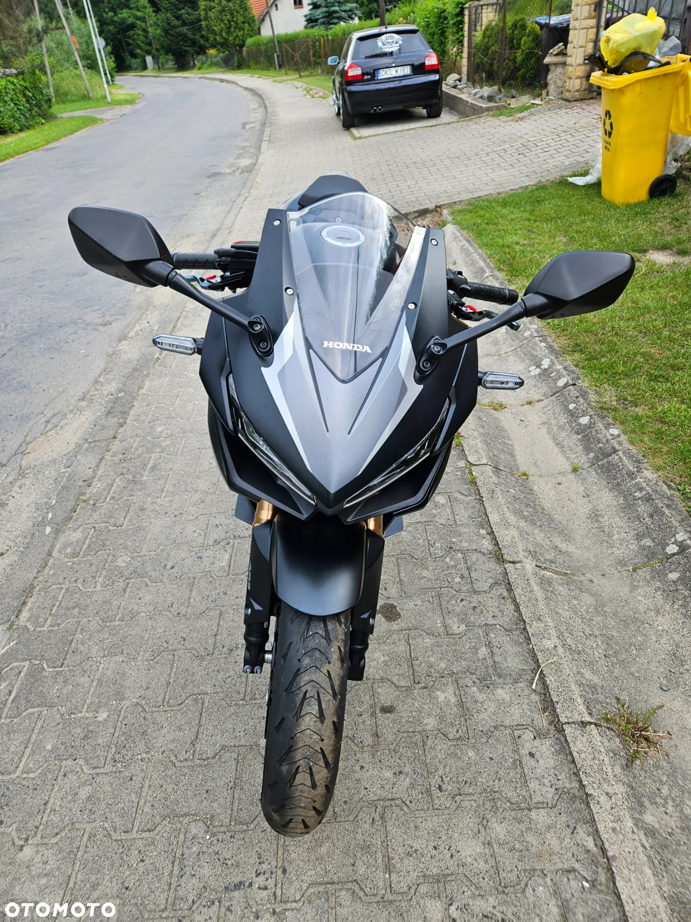Honda CBR - 6