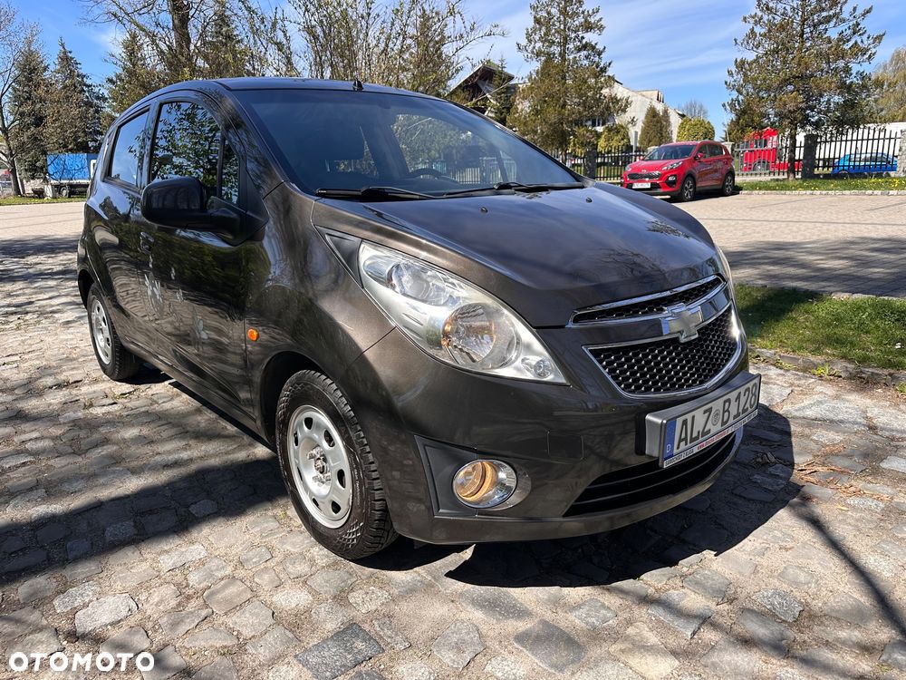 Chevrolet Spark 1.0 LT - 4