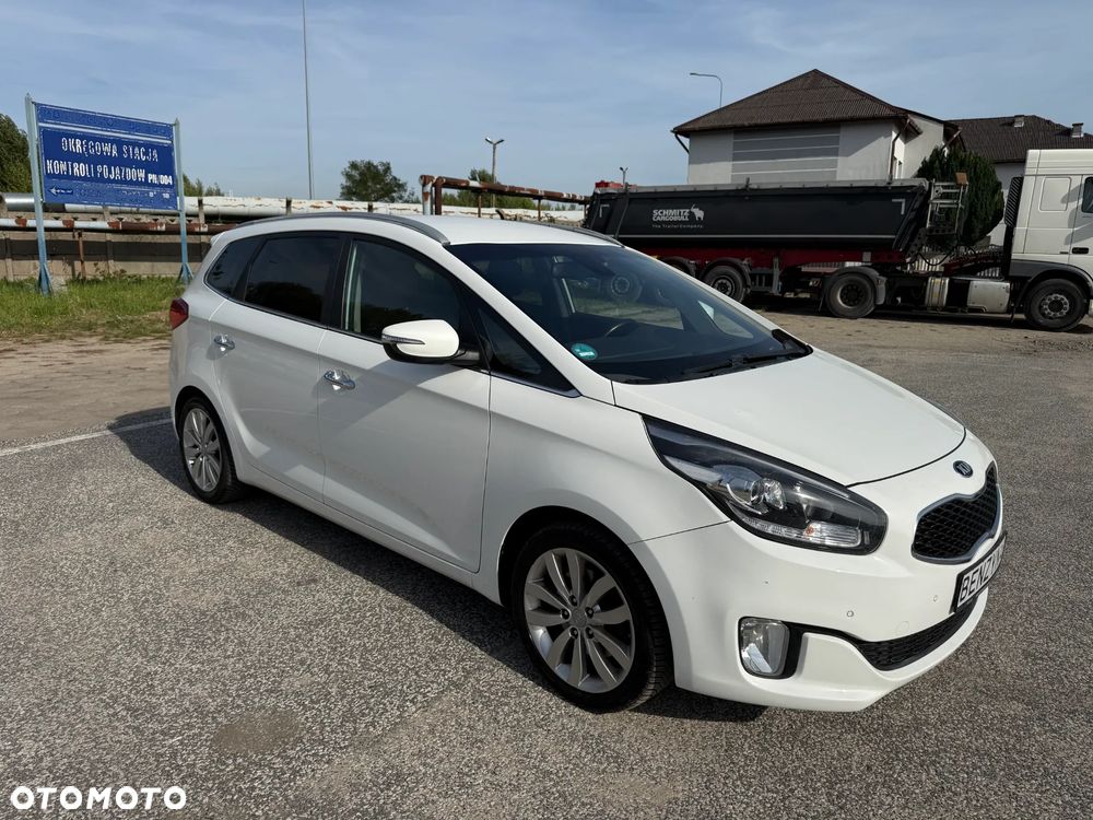 Kia Carens 1.6 GDI Edition 7 - 10