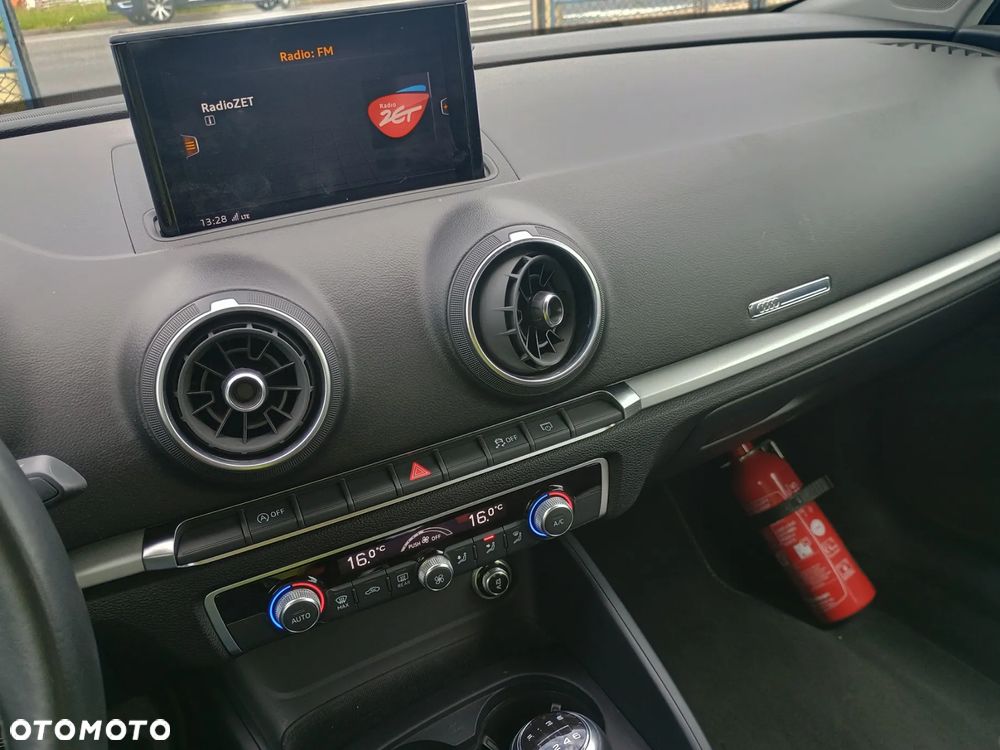 Audi A3 Sportback 30 TFSI - 10