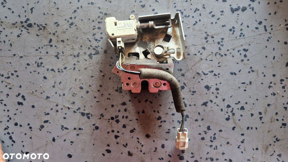 JAGUAR X TYPE ZAMEK KLAPY TYŁ 2X43F43102AA - 1