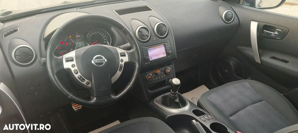 Nissan Qashqai 1.5 DCI TEKNA - 11