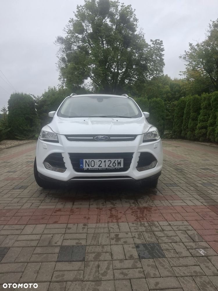 Ford Kuga 2.0 TDCi 2x4 Titanium - 2