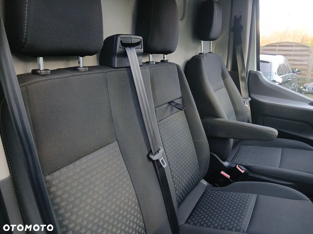 Ford Transit - 15