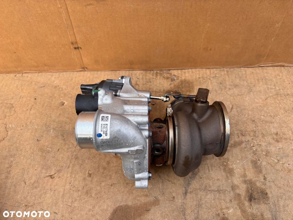 Turbosprężarka Turbina Turbo BMW M550 M850 X5 G05 X6 G06 X7 G07 F95 F96 Lewa Prawa Benzyna 4.4 G70 11658747744 8747744 8747743 11658747743 - 10