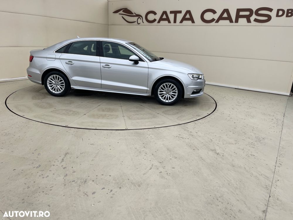 Audi A3 1.4 TFSI Stronic Ambition - 19