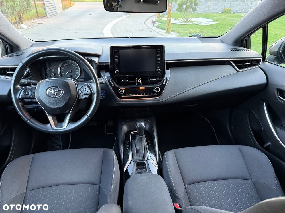Toyota Corolla 1.8 Hybrid Comfort - 23