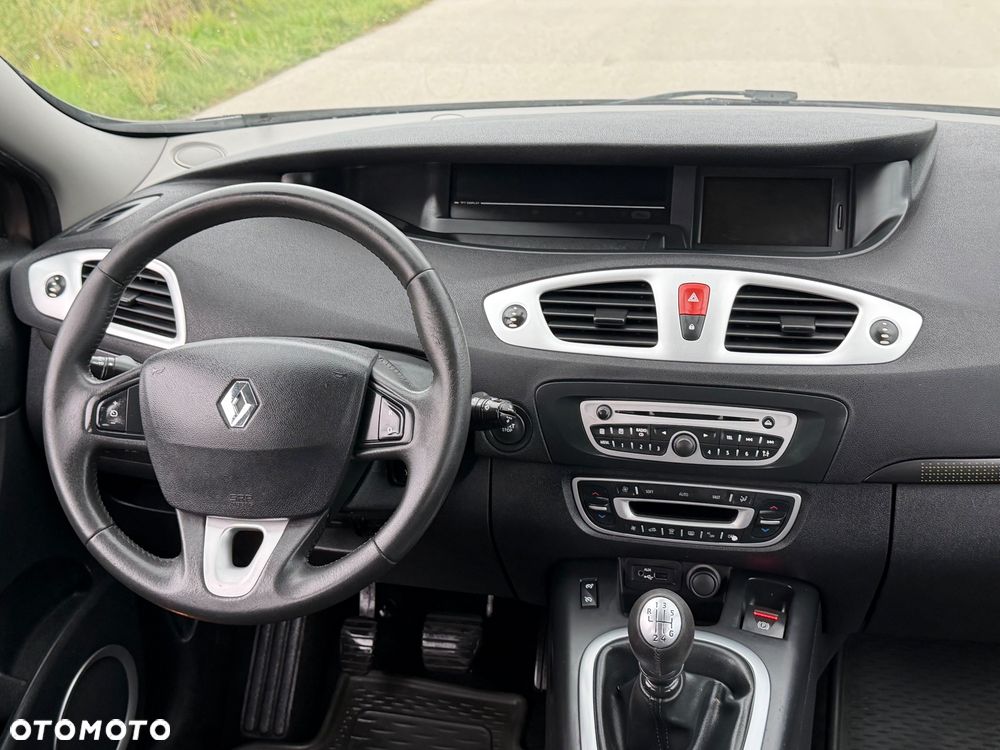 Renault Scenic Gr 1.9 dCi Luxe Expression - 25