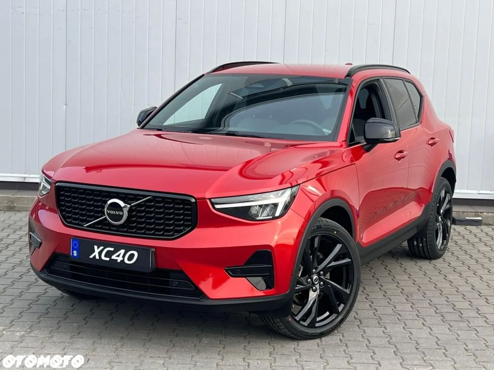 Volvo XC 40 B4 AWD Ultimate Dark - 18