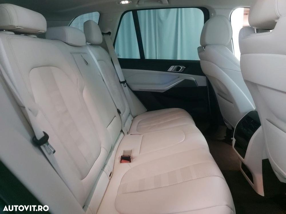 BMW X5 xDrive45e - 10