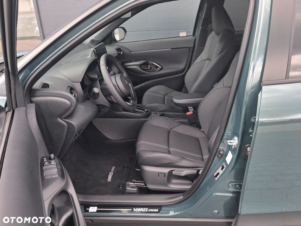 Toyota Yaris Cross Hybrid 1.5 Executive - 14