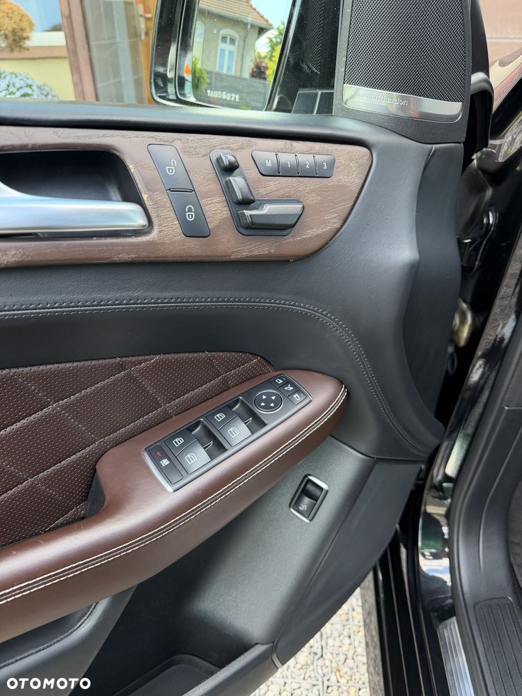 Mercedes-Benz ML 350 BlueTEC 4-Matic - 6