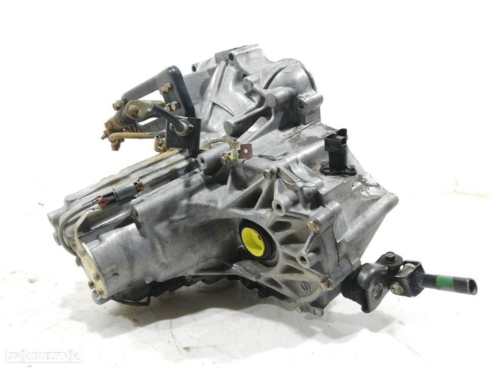 CAIXA VELOCIDADES NISSAN ALMERA I 1997 -CD20 - 2