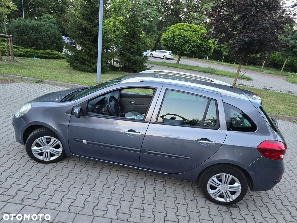 Renault Clio 1.2 16V All Inclusive - 30