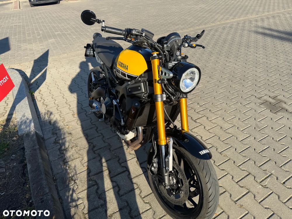 Yamaha XSR - 18