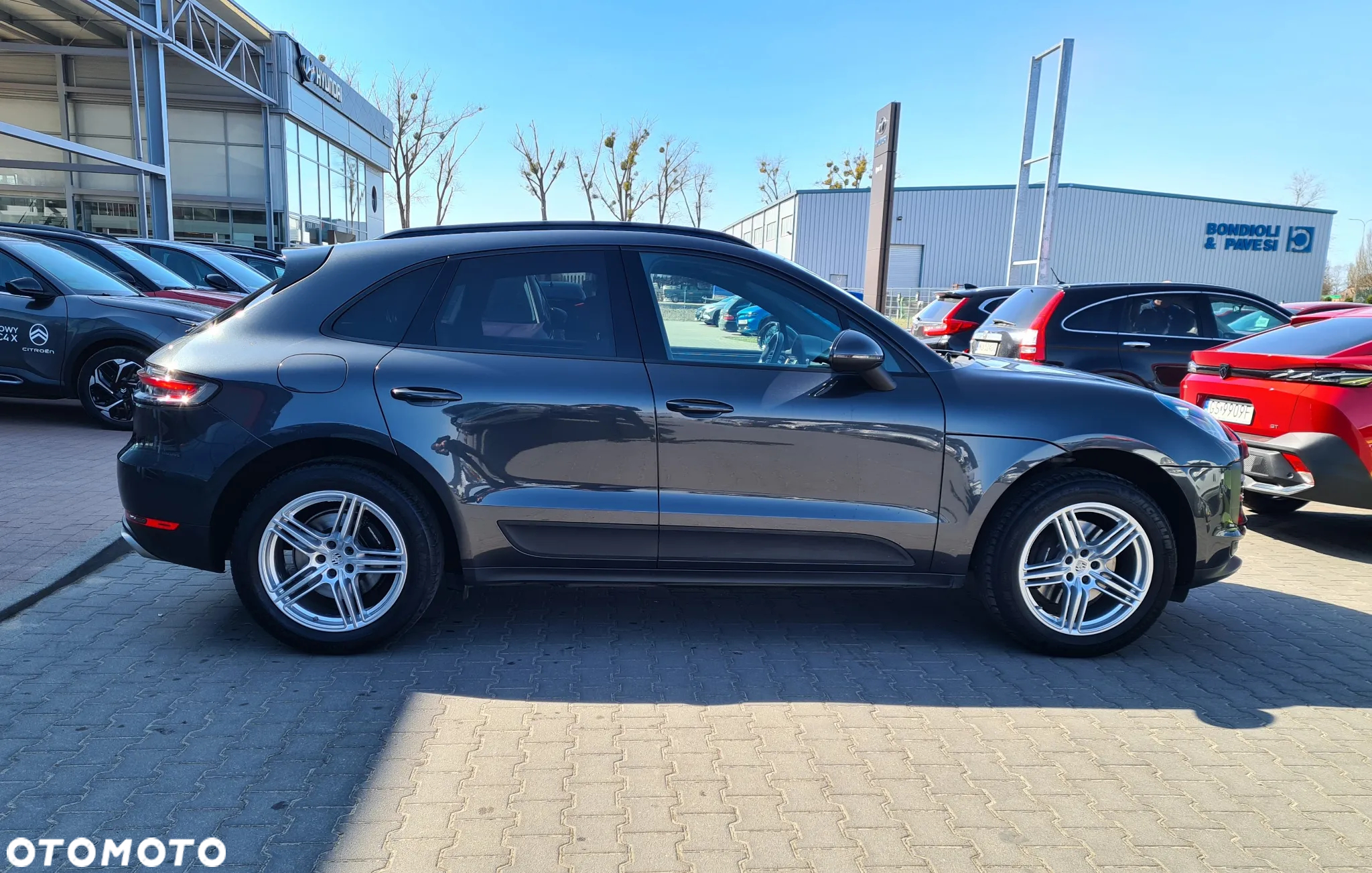 Porsche Macan Standard - 6