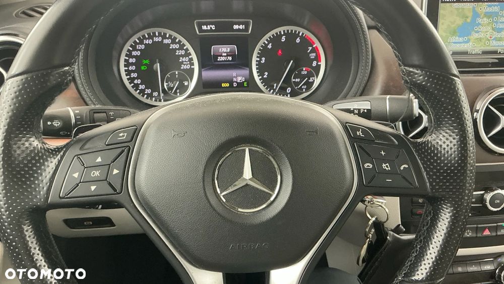 Mercedes-Benz Klasa B 200 7G-DCT Style - 7