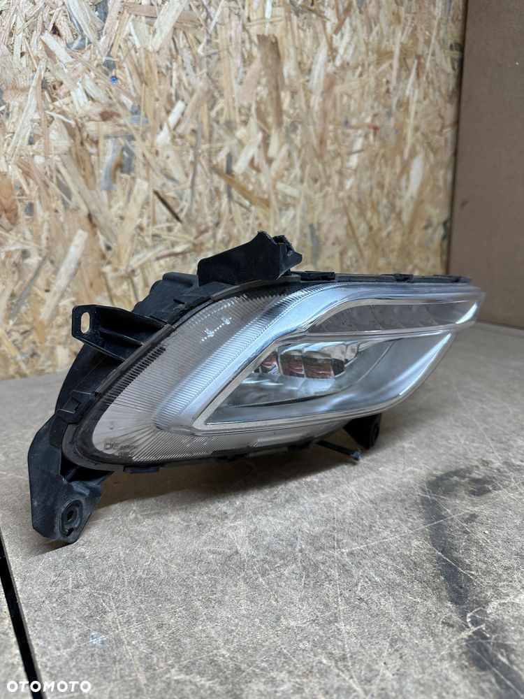 KIA NIRO DRL HALOGEN PRAWY 92202G5000 92202G5010 - 2