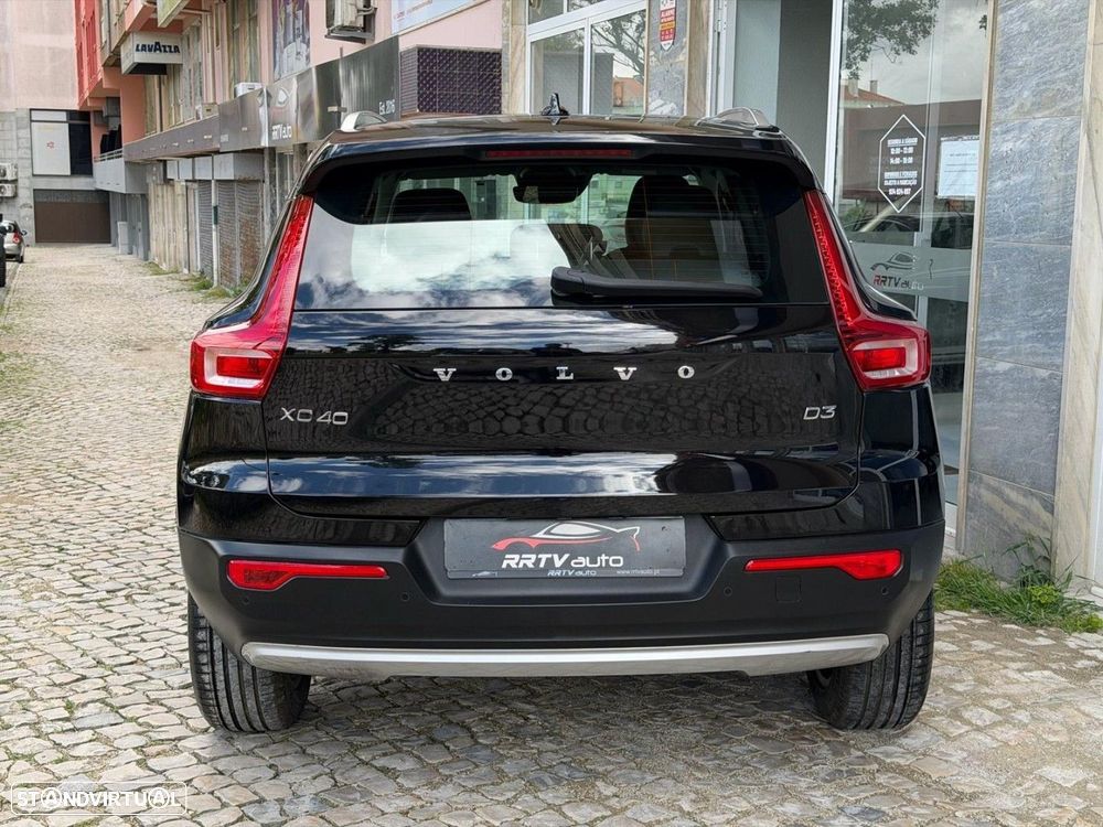 Volvo XC 40 2.0 D3 Momentum Plus - 13
