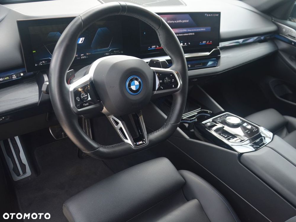 BMW Seria 5 - 24