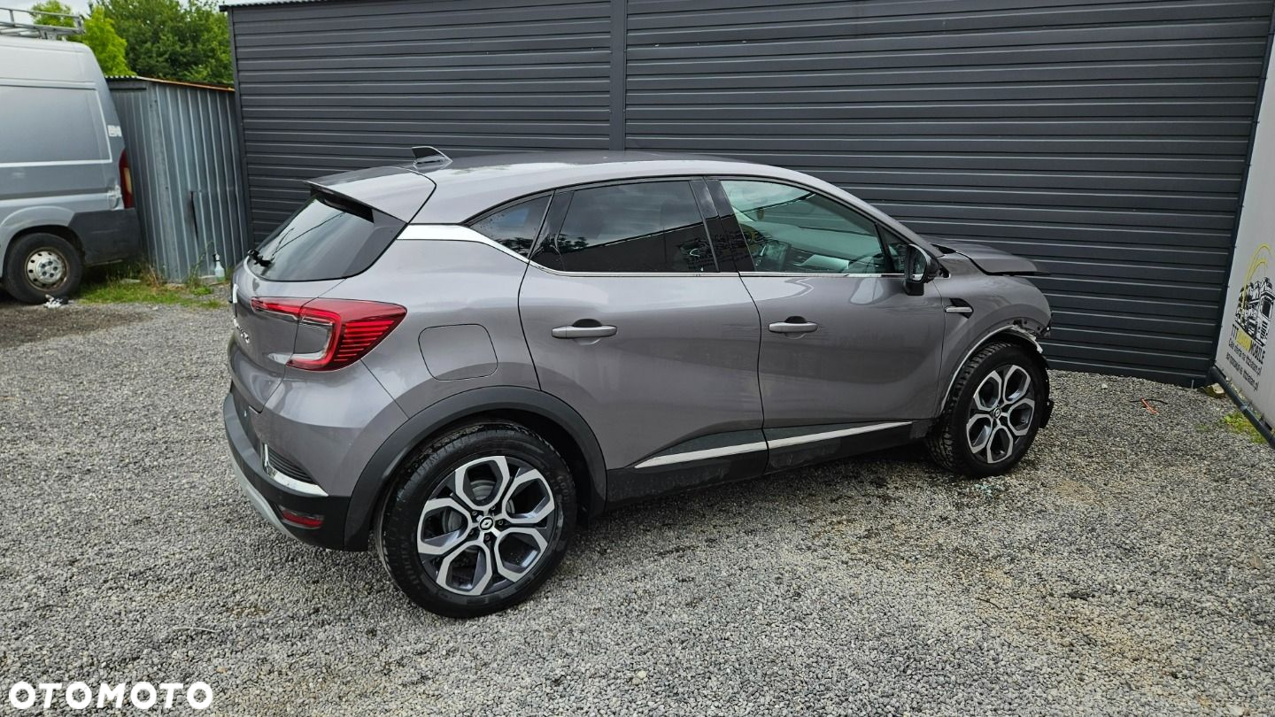 Renault Captur - 27