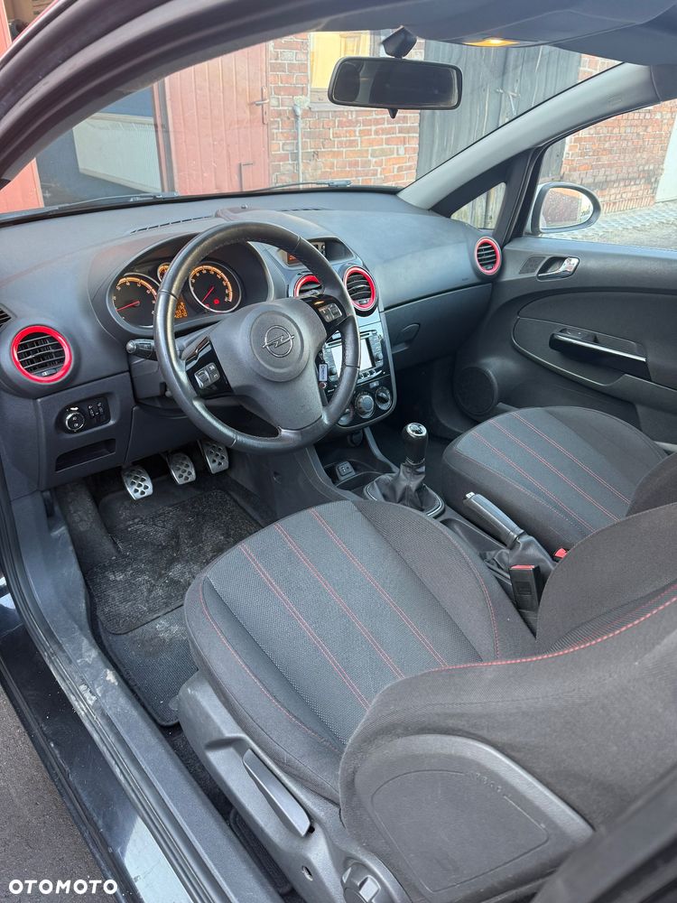 Opel Corsa - 12