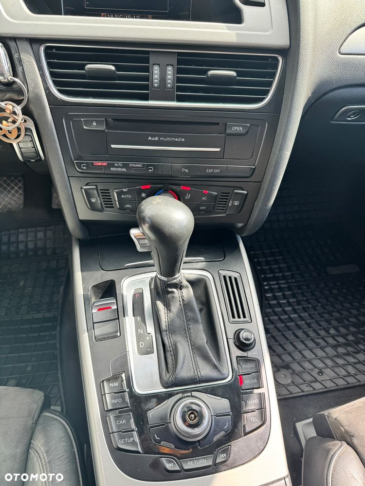 Audi A4 Allroad 3.0 TDI DPF S tronic - 7