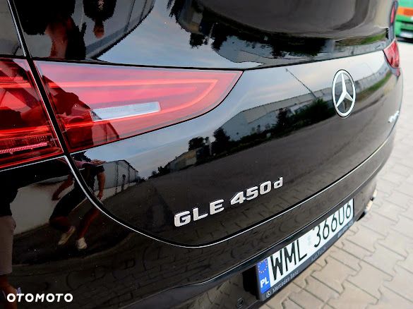 Mercedes-Benz GLE - 11