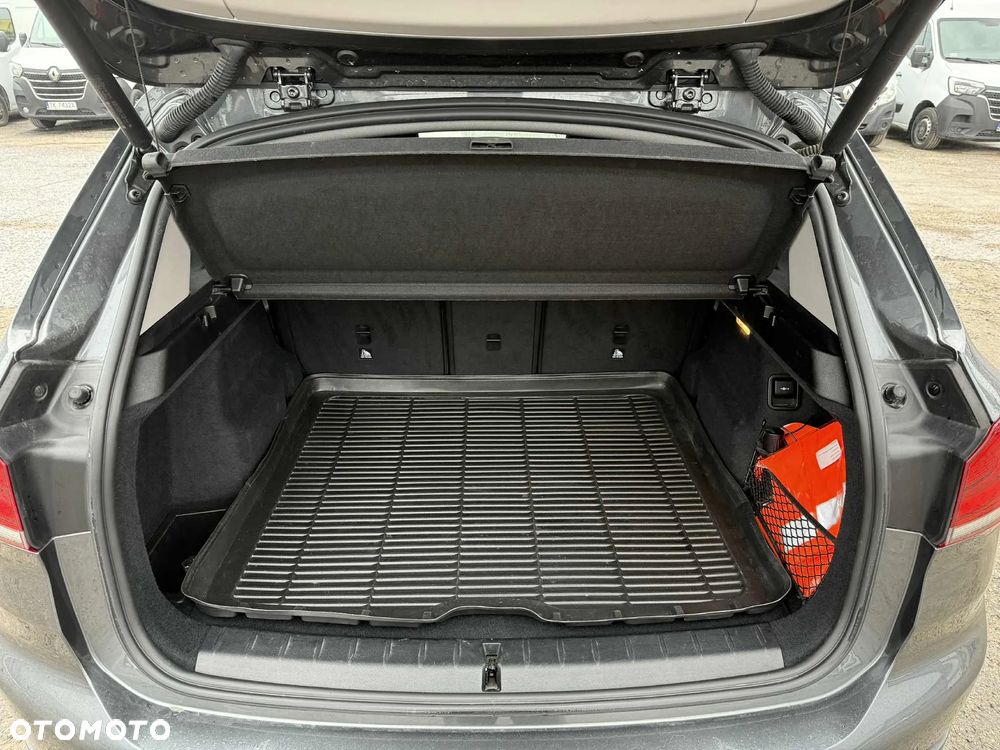 BMW X1 sDrive18d - 6