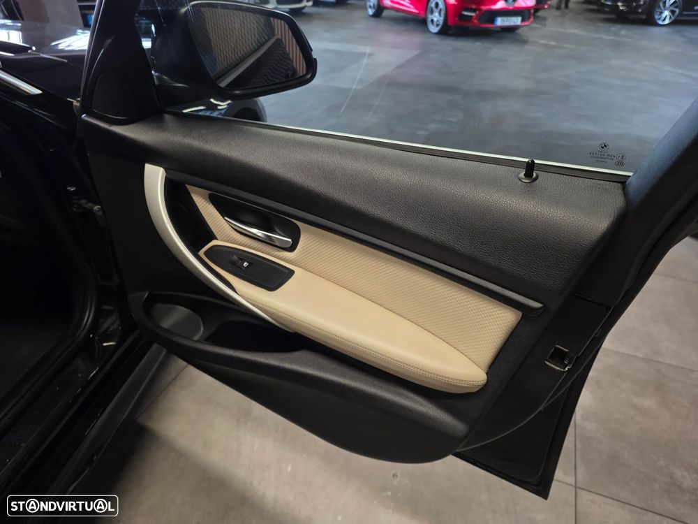 BMW 320 d Aut. Efficient Dynamics Edition Sport Line - 23