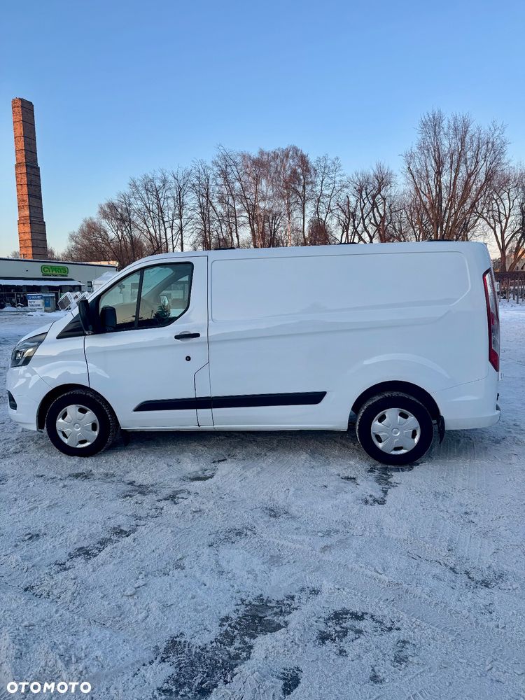 Ford Transit Custom - 11
