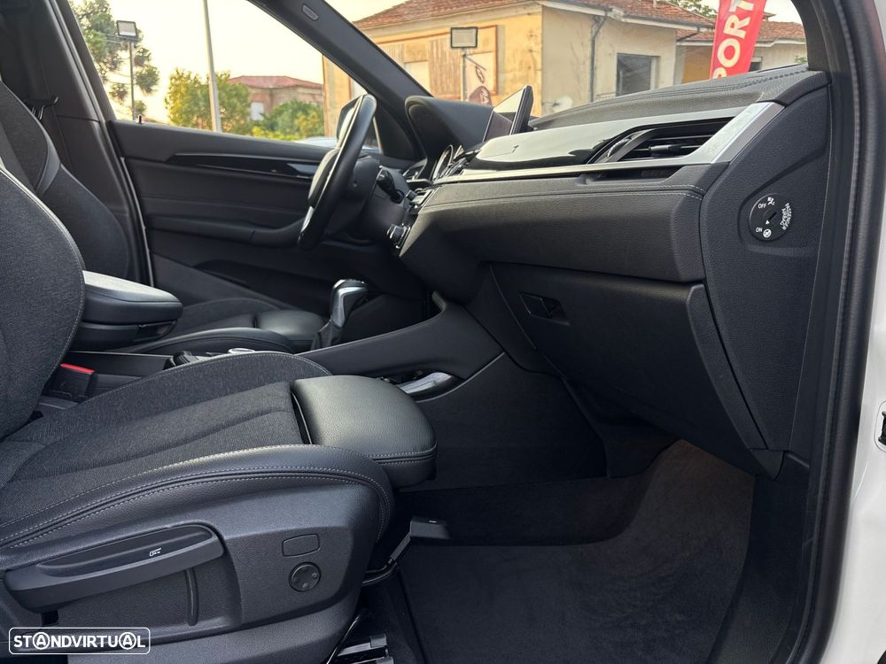 BMW X1 25 e xDrive Line Sport - 27