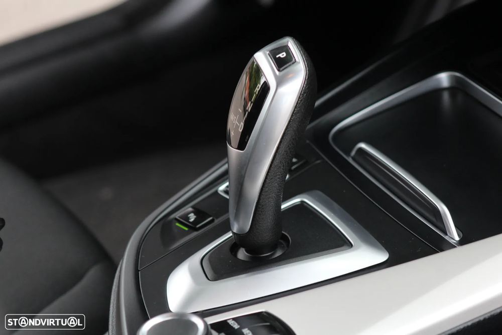 BMW 418 Gran Coupé d Corporate Edition Auto - 32