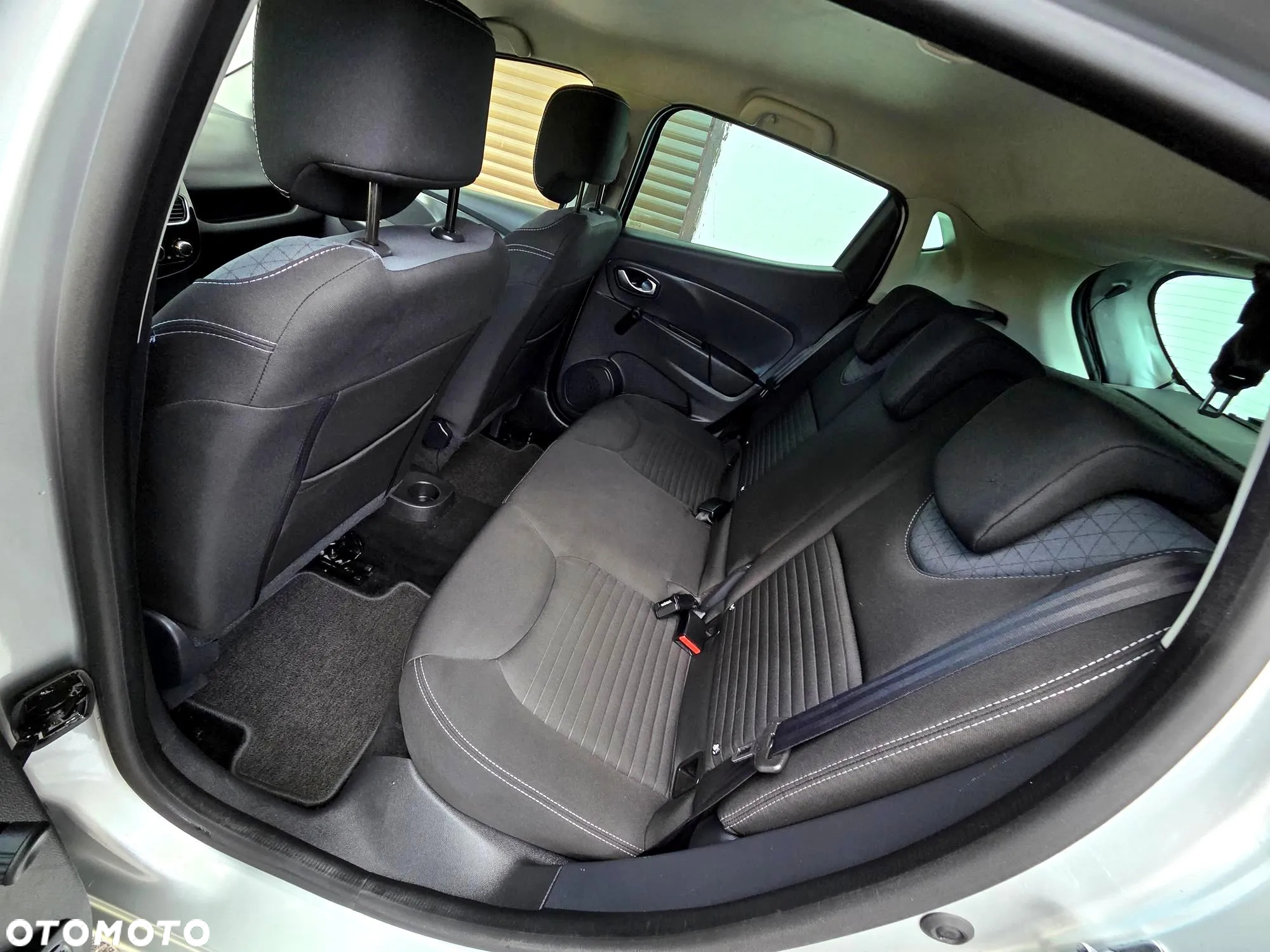 Renault Clio 0.9 Energy TCe Limited - 29