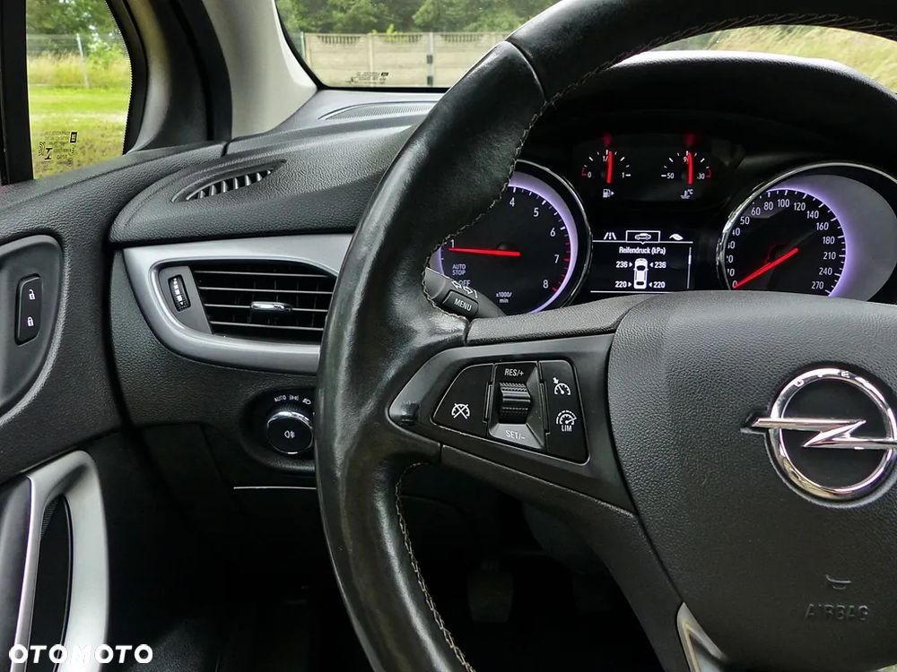 Opel Astra 1.2 T Edition S&S - 32