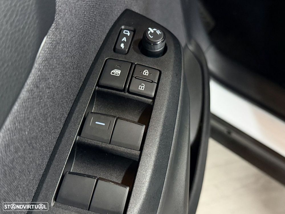 Toyota Yaris Cross 1.5 HDF Comfort Plus - 23