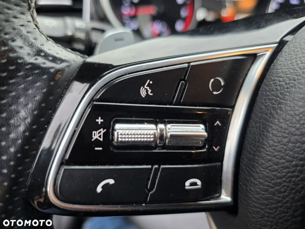 Kia ProCeed 1.5 T-GDI DCT7 OPF GT LINE - 12