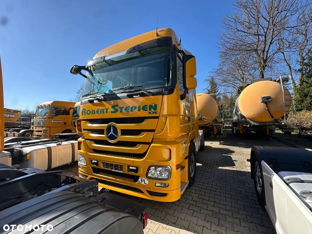 Mercedes-Benz ACTROS - 15