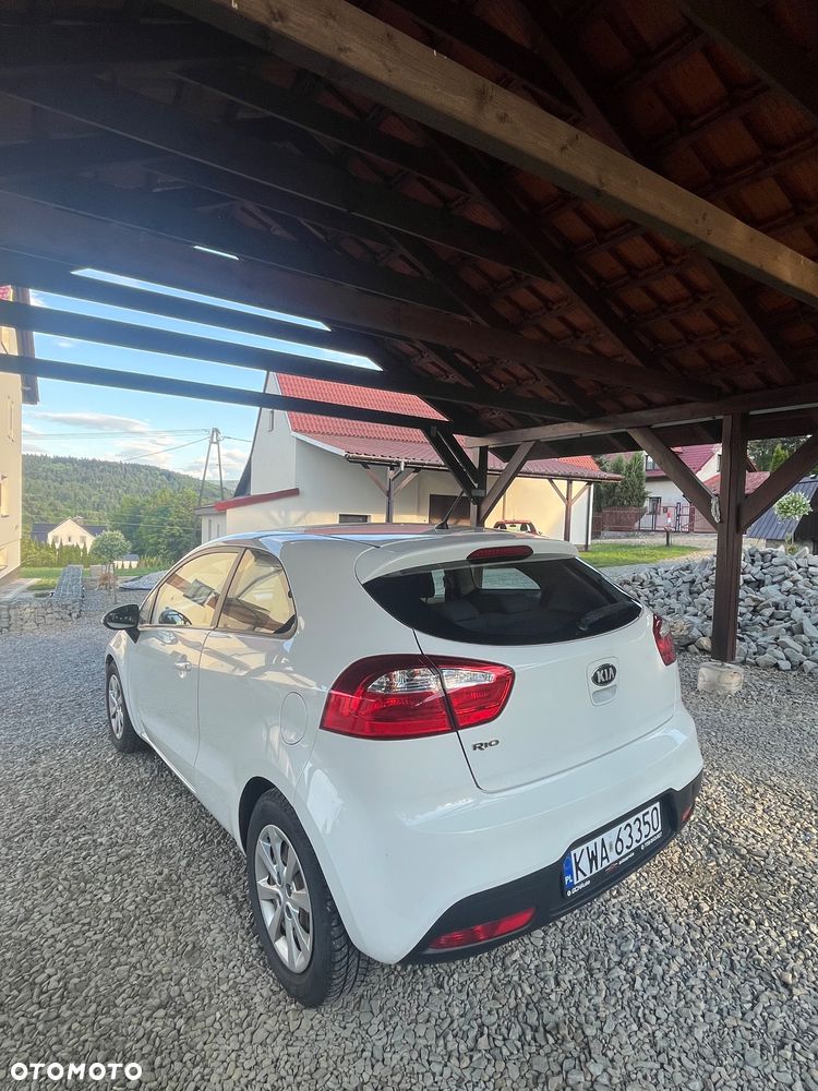 Kia Rio 1.2 Business Line - 5